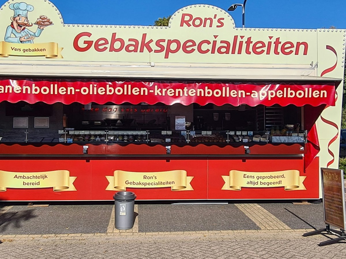 Diverse vrije dagen met gebakkraam