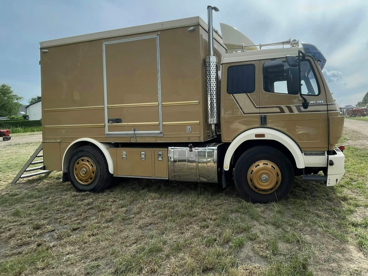 Mercedes 1628