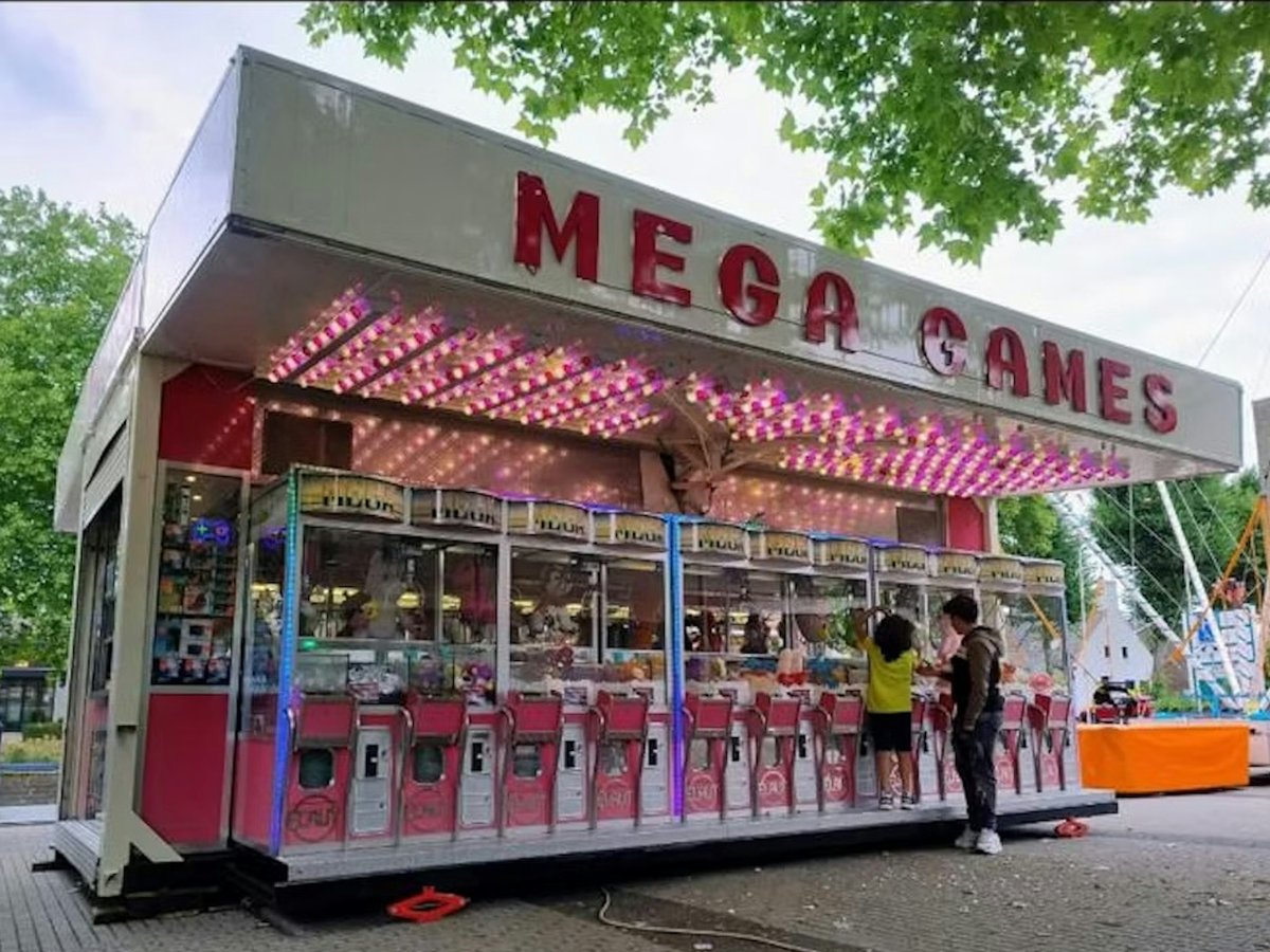 Mega cranes