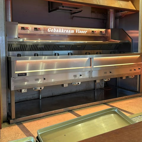 Te koop oliebollen/visbakovens, foto 2