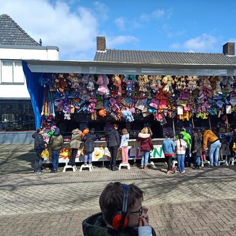 Gezocht rupsbaan/wip/bank voor 27 tm 29 maart, foto 3