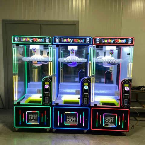 Te koop: moderne Clip / Lucky Wheel automaten (nieuwstaat)